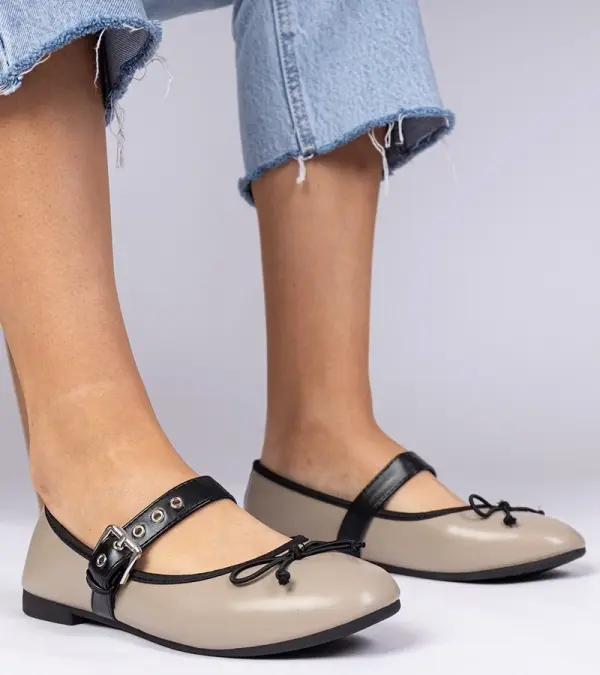 Gemre Gemre Dark beige women's ballet flats with a bow Mansy