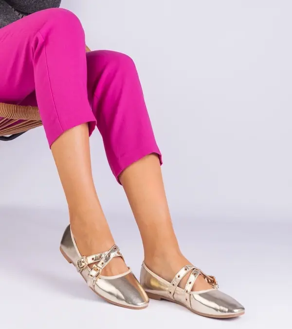 Gemre Gemre Golden eco-leather ballerinas decorated with buckles Emmarino