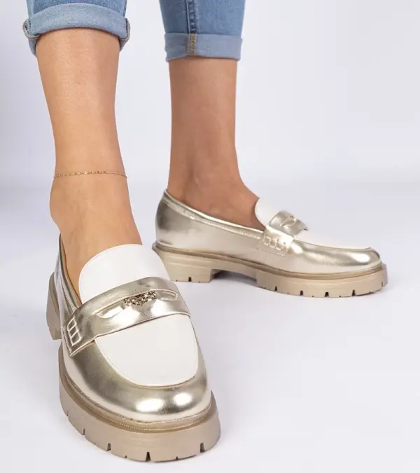 Gemre Gemre Golden women's moccasins with white insert Sugetti