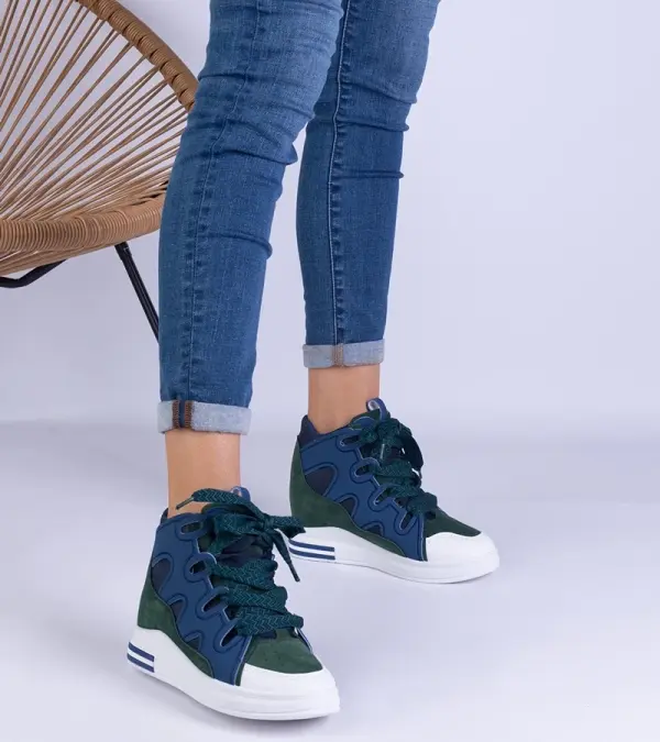 Gemre Gemre Gralina women's navy sneakers with thick laces