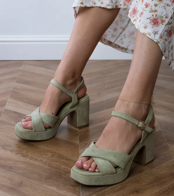 D/CEO Gemre Green eco-suede block heel sandals Dures