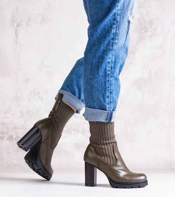Gemre Gemre Green heeled ankle boots made of eco leather Asera