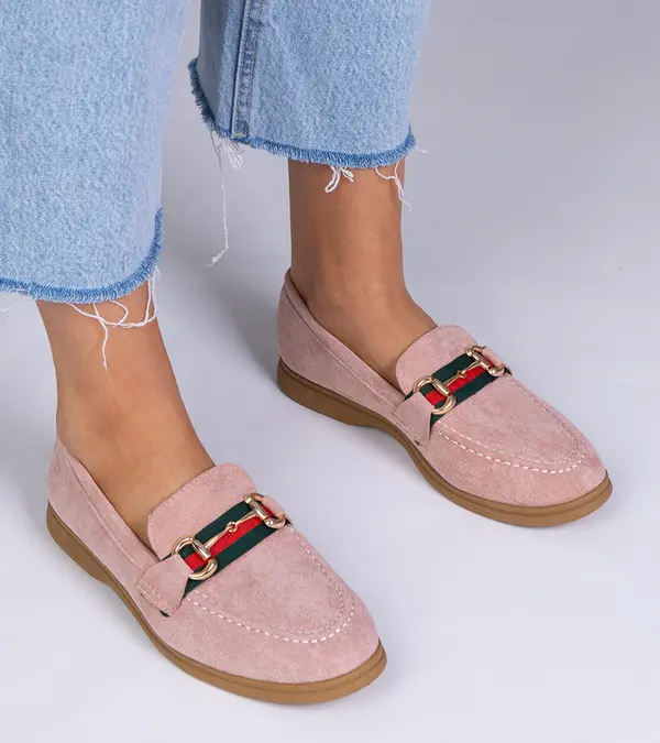 D/CEO Gemre Pink eco-suede loafers with a gold ornament Daliana