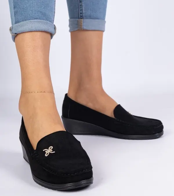 Gemre Gemre Sarimi women's black wedge eco-suede loafers