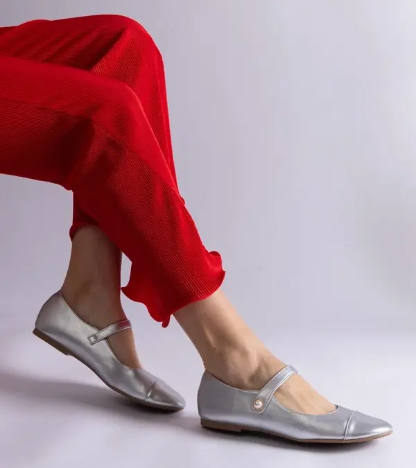 Gemre Gemre Silver ballet flats with patent toe fastened with Velcro Jaures