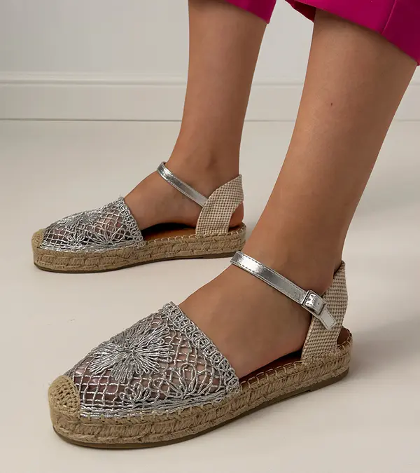 Gemre Gemre Silver perforated espadrille sandals Santos