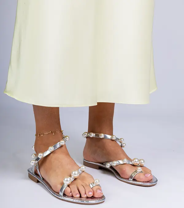 Gemre Gemre Silver women's sandals adorned with pearls Sarino