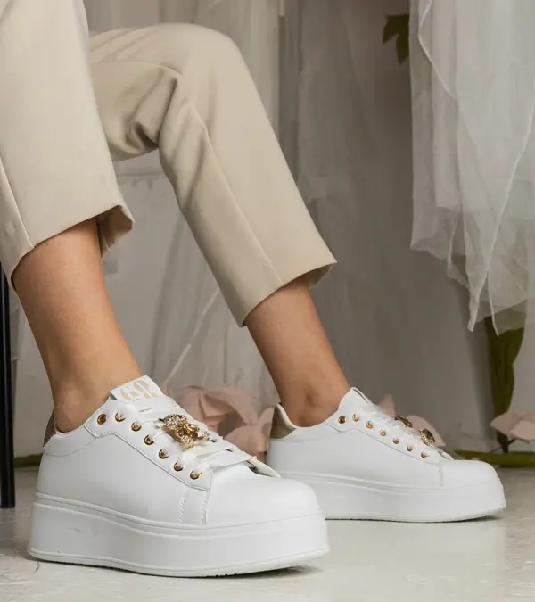 Gemre Gemre White and gold women's sneakers adorned with stones Sarena