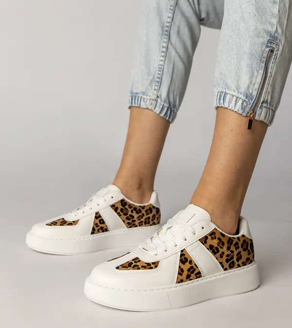 Gemre Gemre White leopard-print women's sneakers Toris