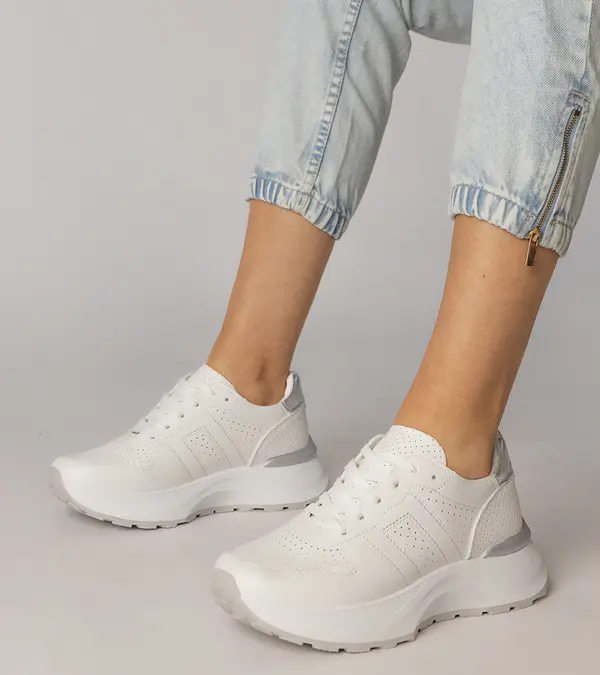 Gemre Gemre White sports sneakers with a silver insert Lenkuta