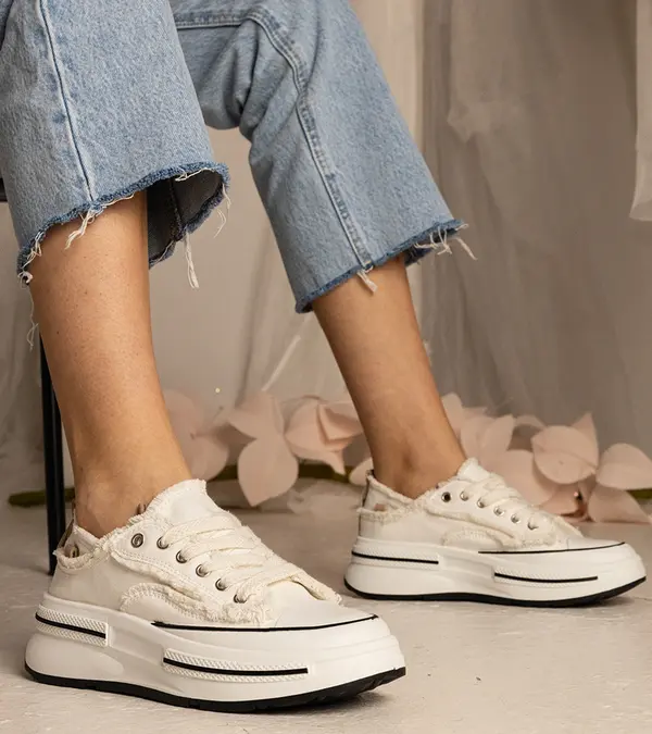 Gemre Gemre White women's high-sole sneakers Kallara