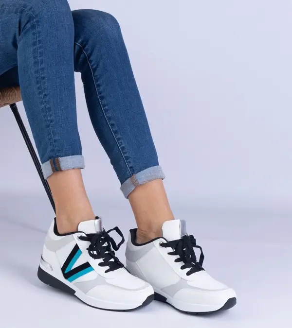 Gemre Gemre White women's sneakers with hidden wedge Ninella