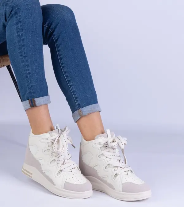 Gemre Gemre White women's sneakers with thick laces Gralina