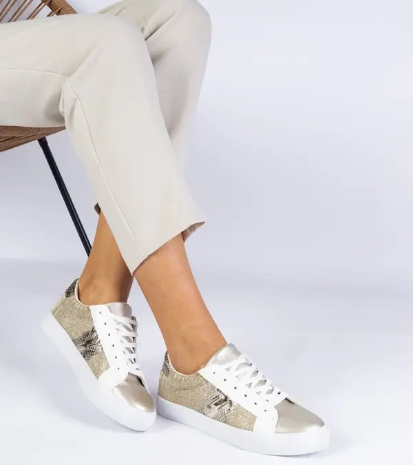 Gemre Gemre Women's gold sneakers with animal motif Walorin