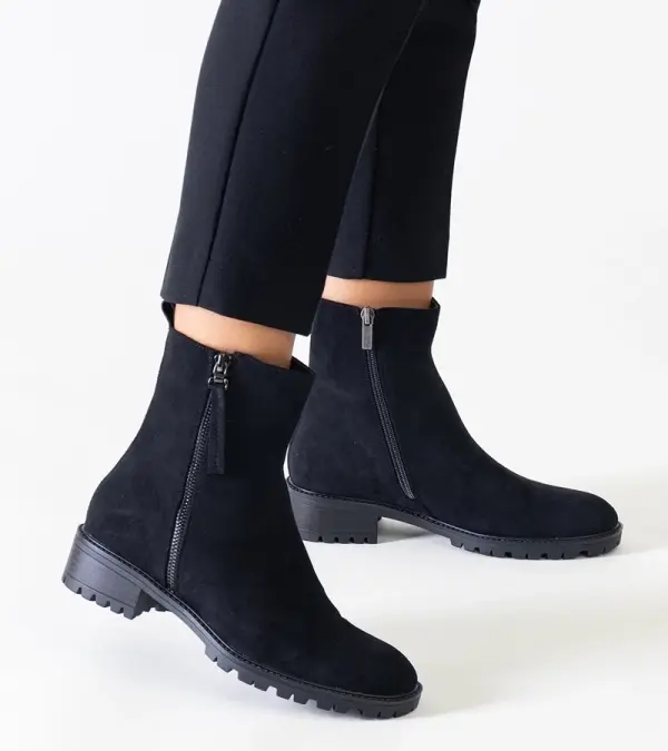 Gemre Gemre Zahra black high platform ankle boots in eco-suede