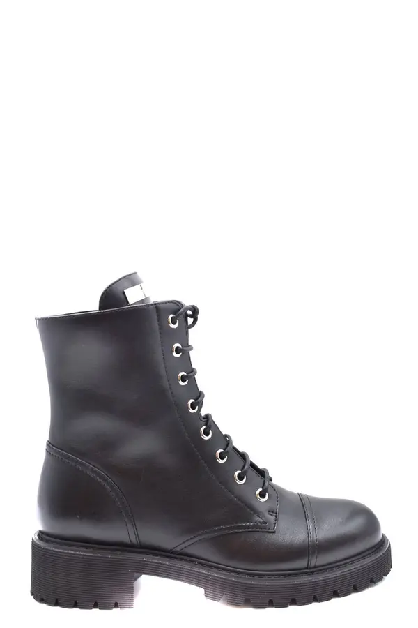 Giuseppe Zanotti Gležnarji Giuseppe Zanotti