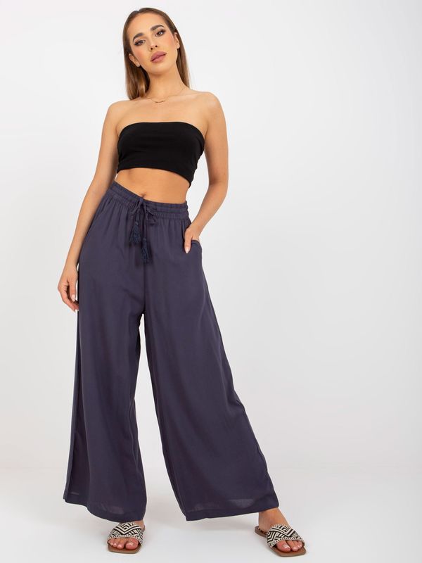 Fashionhunters Graphite trousers made of fabric with pockets SUBLEVEL
