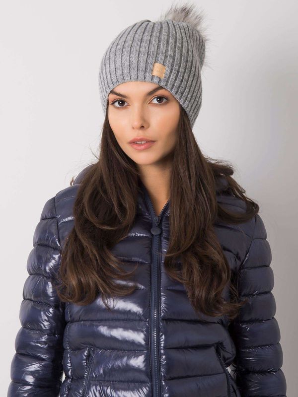 Fashionhunters Gray cap with pompom