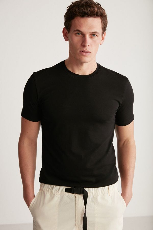 GRIMELANGE GRIMELANGE Chad Men's Slim Fit Ultra Flexible Black T-shirt