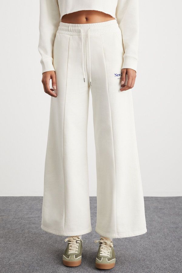 GRIMELANGE GRIMELANGE LEYAN Women's Organic Cotton Ecru Sweatpants