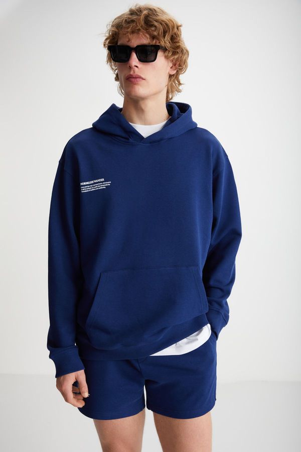 GRIMELANGE GRIMELANGE PAWAN Men's Navy Blue Sweatshirt with Polar Fleece Inside and Print Detail