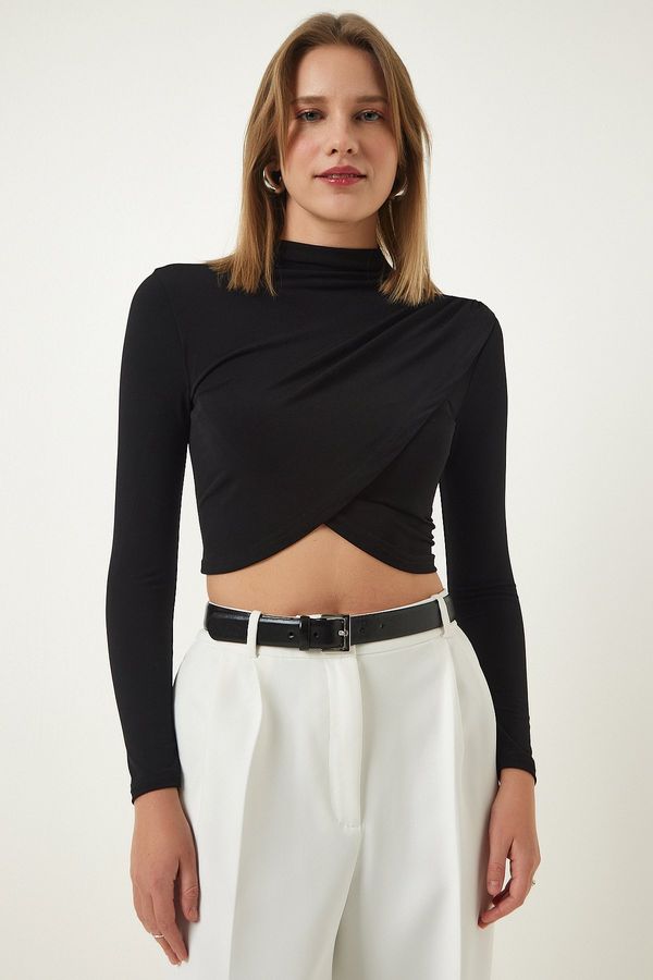 Happiness İstanbul Happiness İstanbul Black Gathered Detailed High Neck Blouse