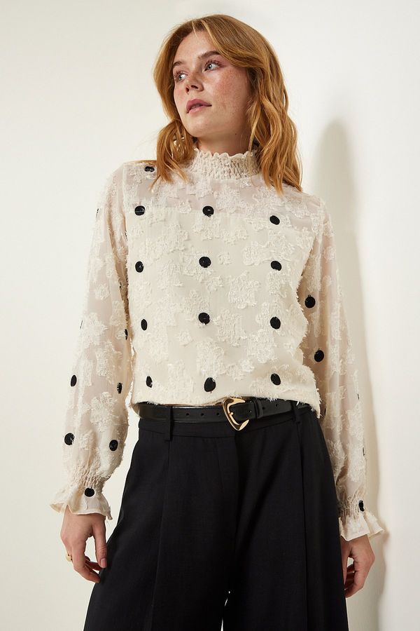 Happiness İstanbul Happiness İstanbul Cream Marked Polka Dot Woven Blouse