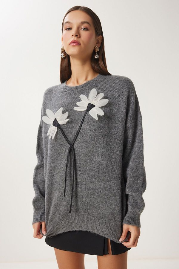 Happiness İstanbul Happiness İstanbul Women's Anthracite Floral Detailed Knitwear Sweater