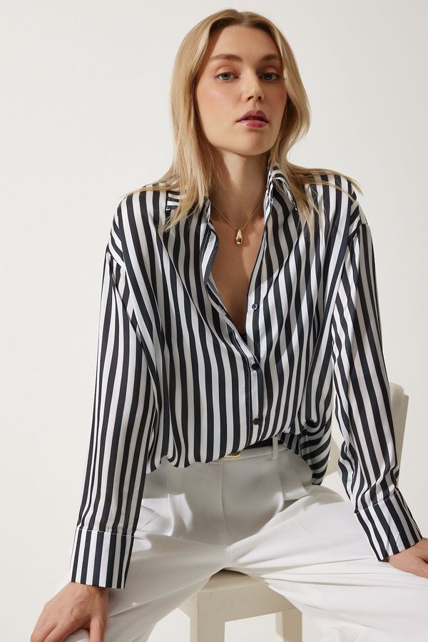 Happiness İstanbul Happiness İstanbul Women's Black and White Striped Flowy Satin Look Shirt