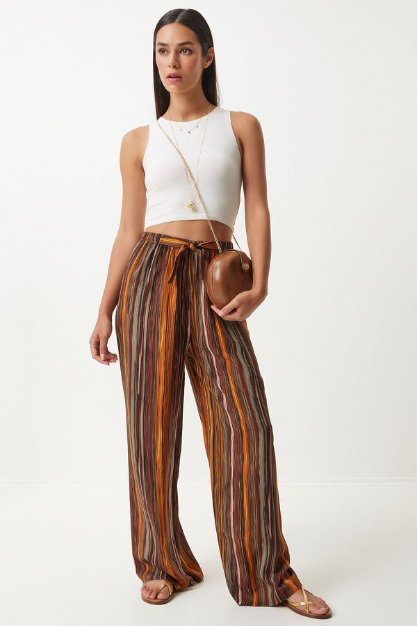 Happiness İstanbul Happiness İstanbul Women's Brown Patterned Flowing Viscose Palazzo Trousers