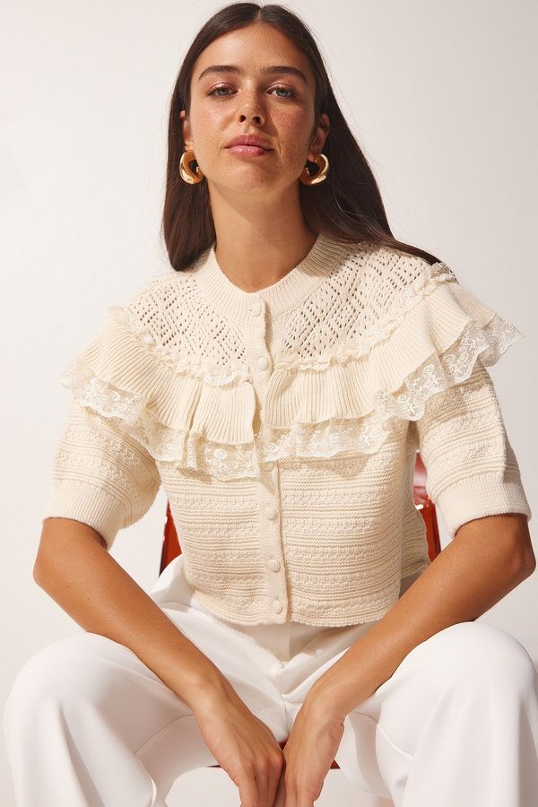 Happiness İstanbul Happiness İstanbul Women's Cream Lace Detail Frilly Knitwear Cardigan