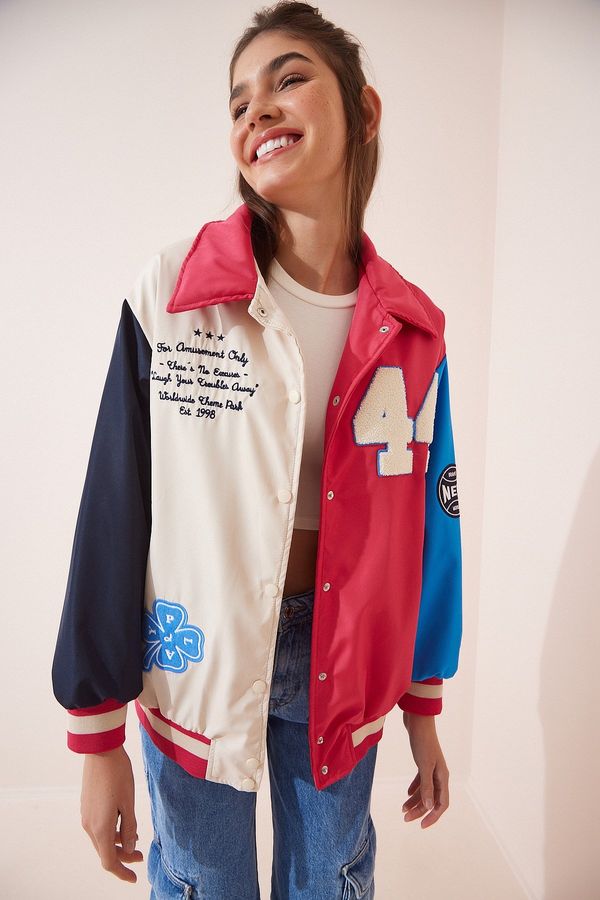Happiness İstanbul Happiness İstanbul Women's Cream Pink Embroidered Crest Bomber Coat