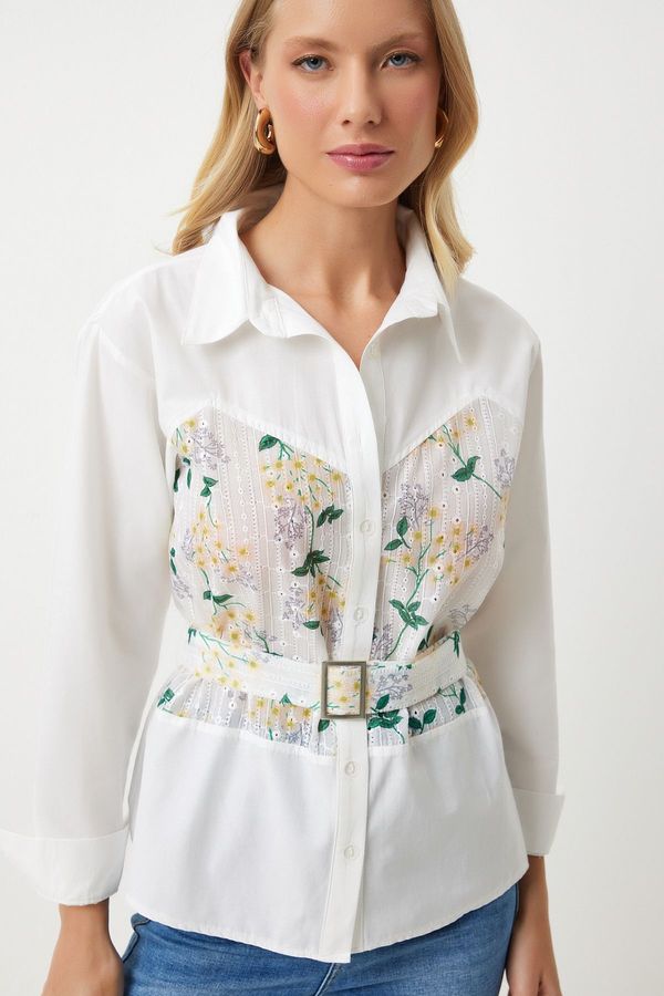 Happiness İstanbul Happiness İstanbul Women's Ecru Yellow Floral Embroidery Detailed Woven Shirt