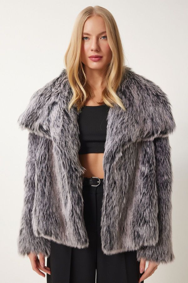 Happiness İstanbul Happiness İstanbul Women's Gray Black Wide Collar Faux Fur Jacket