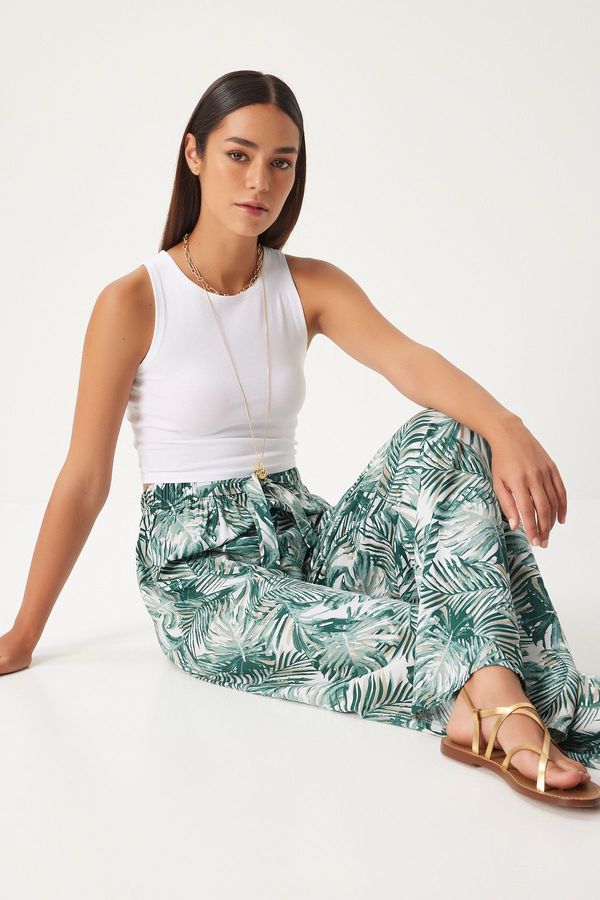 Happiness İstanbul Happiness İstanbul Women's Green Ecru Patterned Loose Viscose Palazzo Trousers