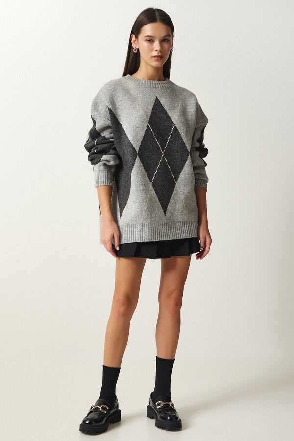 Happiness İstanbul Happiness İstanbul Women's Light Gray Premium Diamond Patterned Oversize Knitwear Sweater