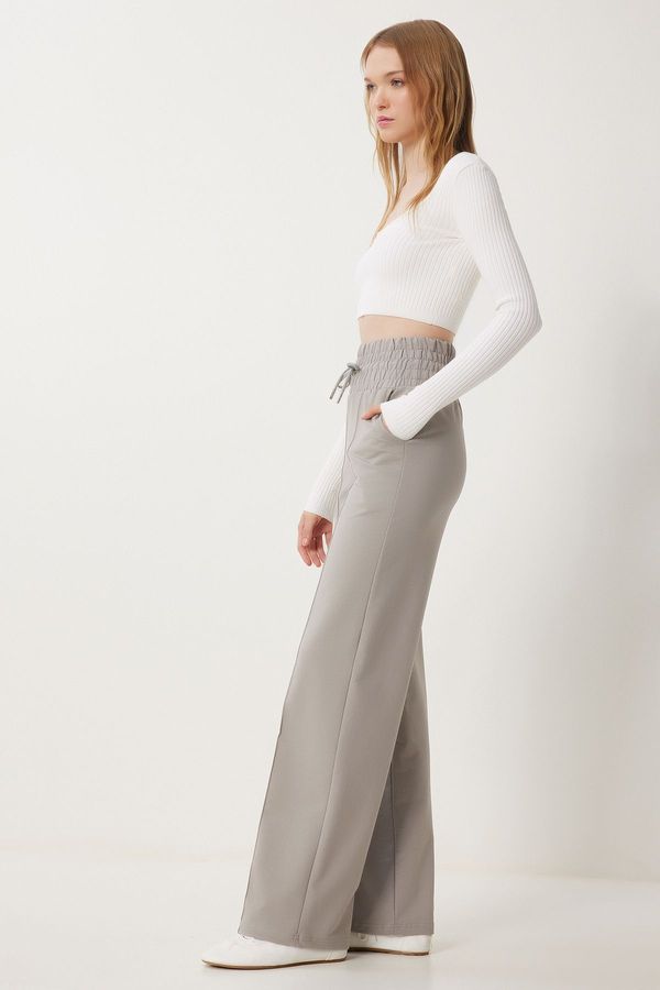 Happiness İstanbul Happiness İstanbul Women's Light Grey Pocket Basic Knitted Sweatpants