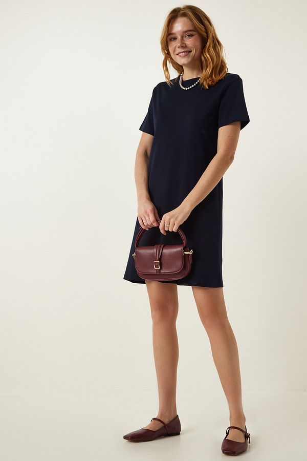 Happiness İstanbul Happiness İstanbul Women's Navy Blue Crew Neck Knitted Dress