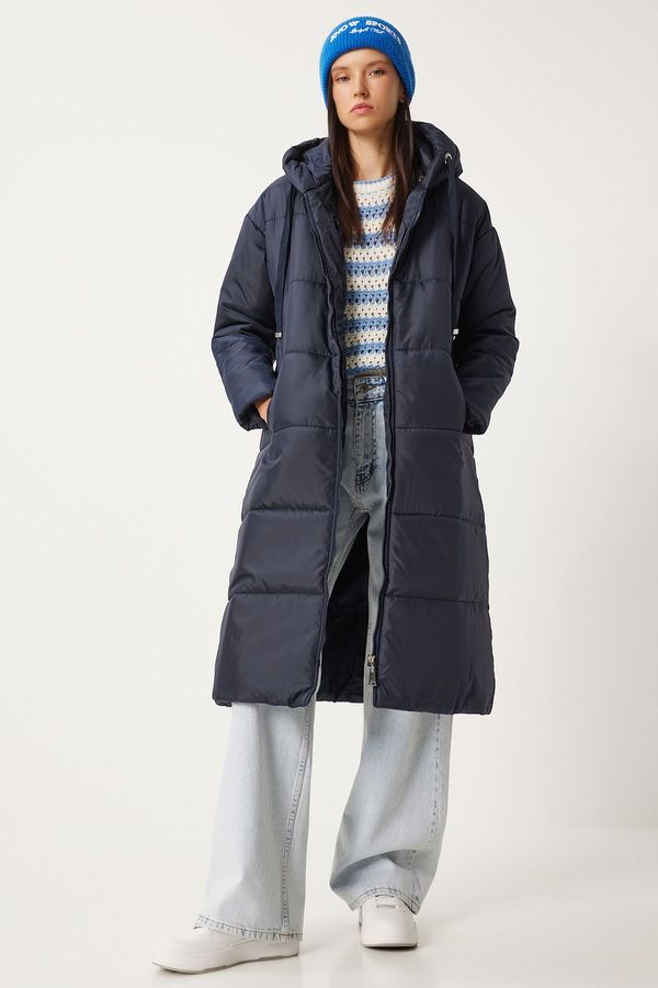 Happiness İstanbul Happiness İstanbul Women's Navy Blue Hooded Long Puffer Coat