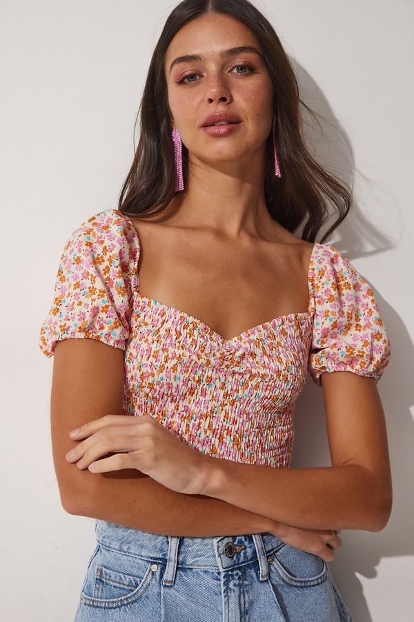 Happiness İstanbul Happiness İstanbul Women's Pink Cream Floral Gathered Carmen Collar Crop Knitted