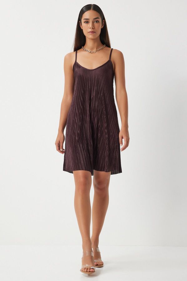 Happiness İstanbul Happiness İstanbul Women's Plum Strap Pleated Summer Mini Knitted Dress