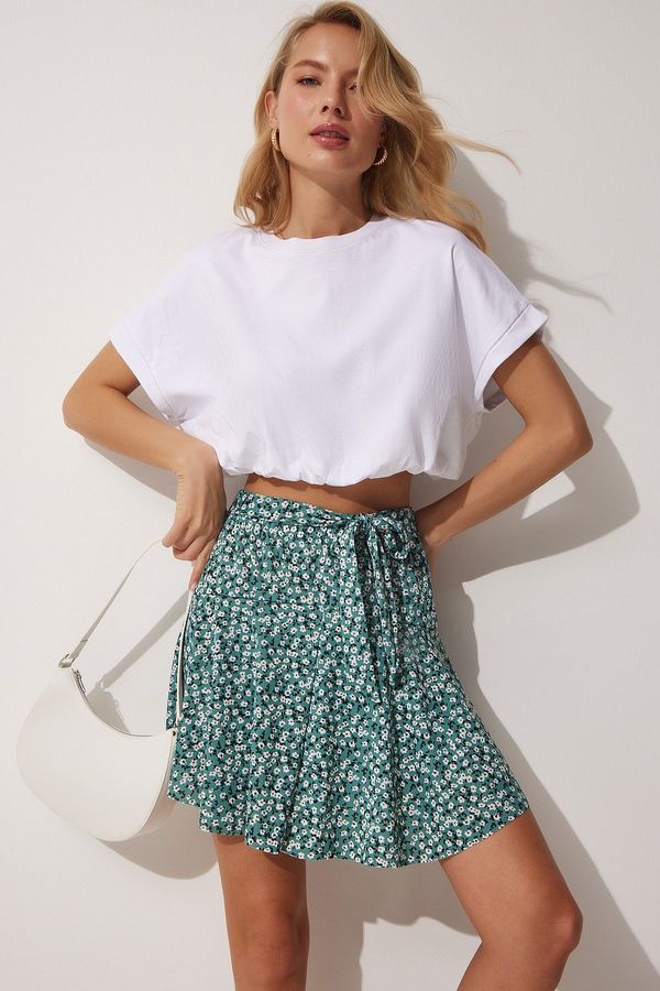 Happiness İstanbul Happiness İstanbul Women's Turquoise Floral Patterned Mini Knitted Shorts Skirt