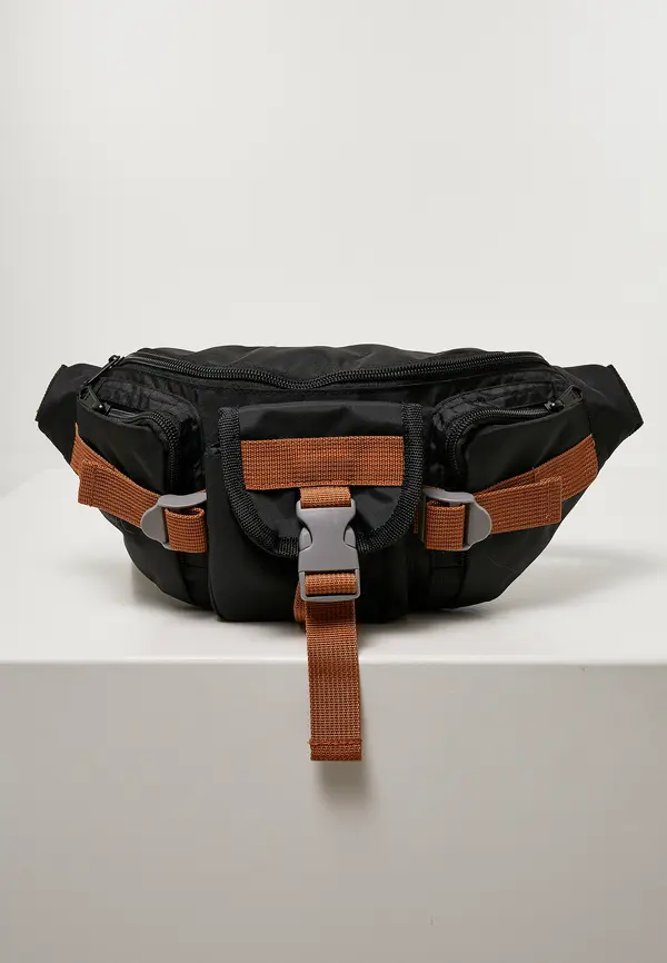 Urban Classics Hiking shoulder bag made of recycled ripstop black