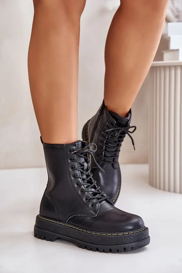 EVENTO Insulated ankle boots Workery made of eco leather with a zipper black Naléli