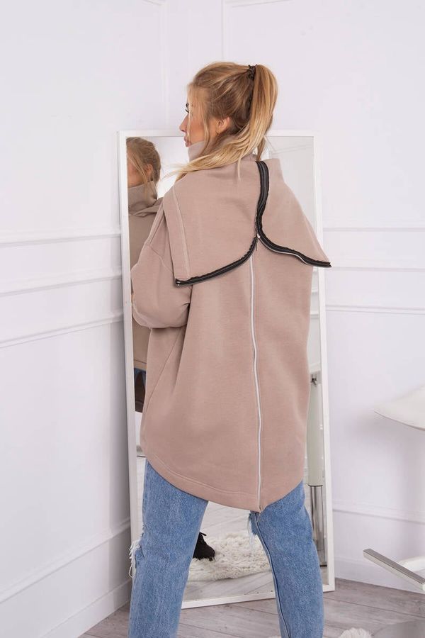 Kesi Insulated sweatshirt with a zipper at the back dark beige