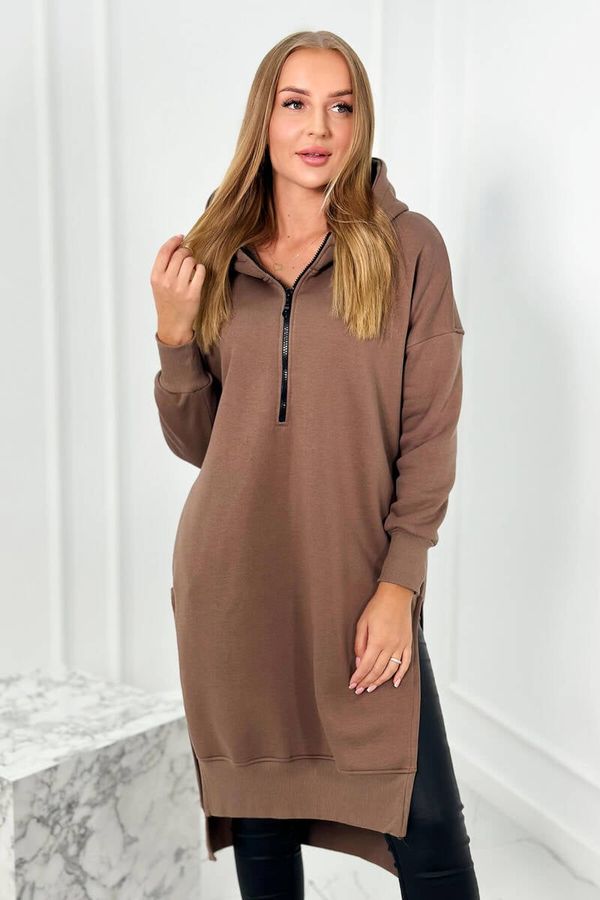 Kesi Insulated sweatshirt with mocha slits on the sides