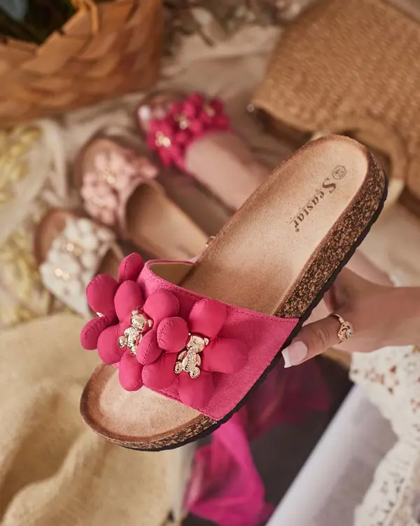 Resti Japonke z medvedki in rožami Isaralle