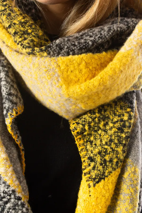 Only Karirasta šala