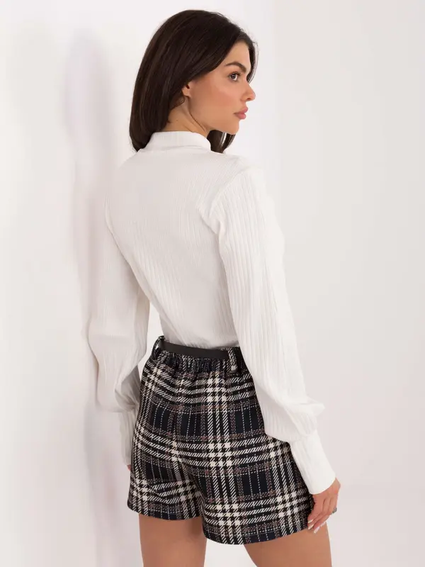 Italy Moda Kariraste kratke hlače v temno modri barvi