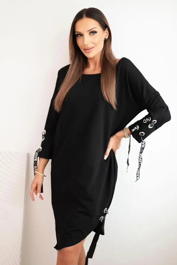 Kesi Kesi Asymmetrical women's dress with decorative ribbons and 3/4 sleeves, color